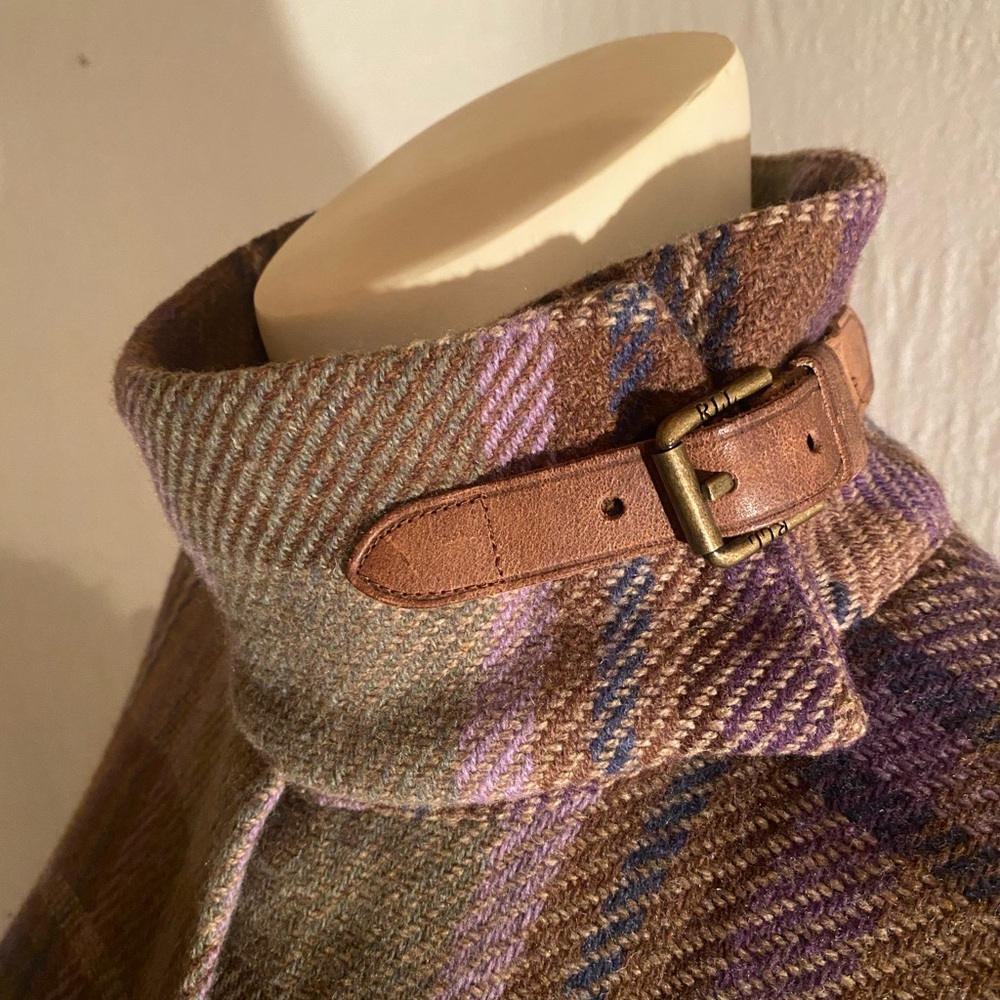 Ralph Lauren Belted Cape - Picture 4 of 10